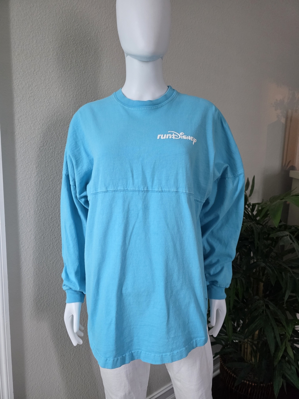 Disney Parks "I runDisney" Turquoise Long Sleeve Spirit Jersey - Size S
